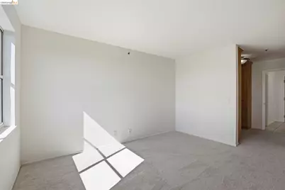 1200 Brickyard Way #412, Richmond, CA 94801 - Photo 25