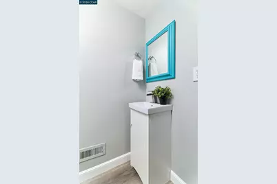 23 Capistrano Ct, Clayton, CA 94517 - Photo 33