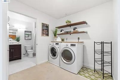 39152 Guardino Dr #203, Fremont, CA 94538 - Photo 5