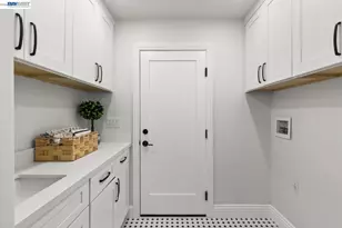 1048 Peppermill Ct, Concord, CA 94518 - Photo 41