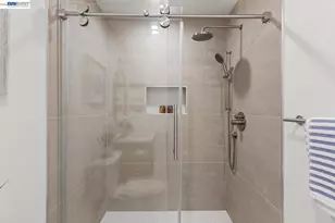 1048 Peppermill Ct, Concord, CA 94518 - Photo 25