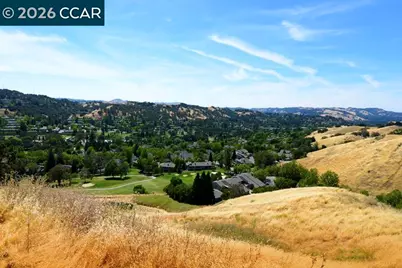 2717 Ptarmigan Dr #2, Walnut Creek, CA 94595 - Photo 57