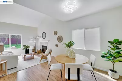 4691 Rousillon Ave, Fremont, CA 94555 - Photo 9