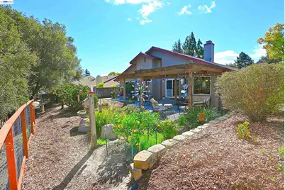 8133 Via Zapata, Dublin, CA 94568 - Photo 35
