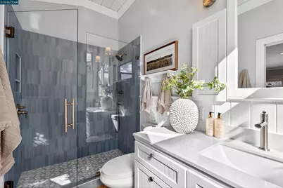 19 Lance Ct, Moraga, CA 94556 - Photo 17