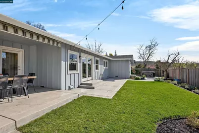 19 Lance Ct, Moraga, CA 94556 - Photo 27