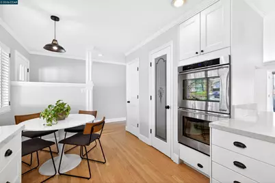 19 Lance Ct, Moraga, CA 94556 - Photo 7