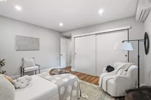 6416 Valley View Rd, Oakland, CA 94611 - Photo 25