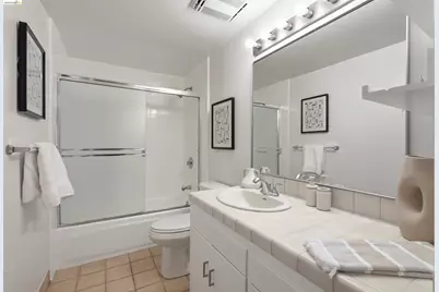 6416 Valley View Rd, Oakland, CA 94611 - Photo 29