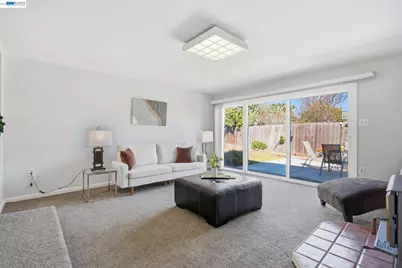 1549 Rieger Ave, Hayward, CA 94544 - Photo 9