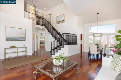 2042 Smith Ln, Concord, CA 94518 - Photo 7