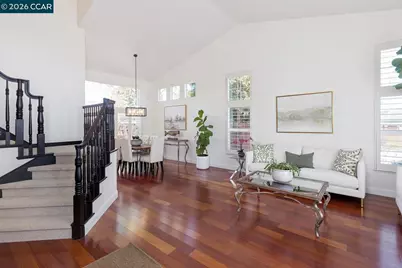 2042 Smith Ln, Concord, CA 94518 - Photo 9