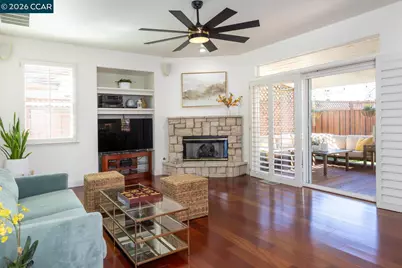 2042 Smith Ln, Concord, CA 94518 - Photo 15