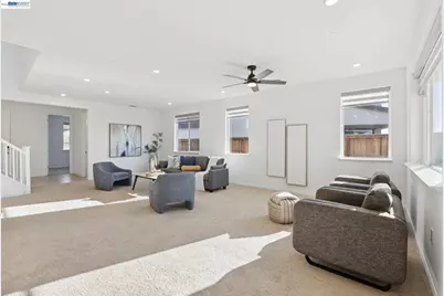 16172 Abernathy Ct, Lathrop, CA 95330 - Photo 5