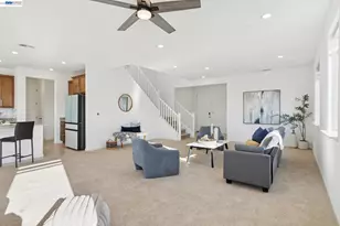 16172 Abernathy Ct, Lathrop, CA 95330 - Photo 9