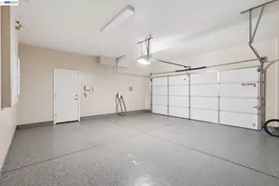 16172 Abernathy Ct, Lathrop, CA 95330 - Photo 39