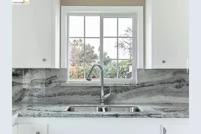 1104 Holly Ave, Linda, CA 95961 - Photo 9