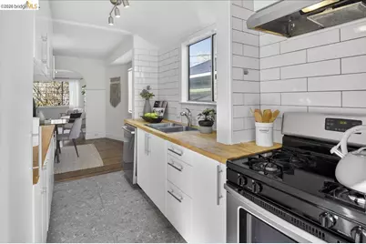 4030 Lusk St, Oakland, CA 94608 - Photo 15
