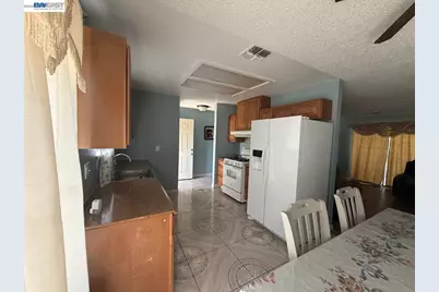 119 Santa Cruz St, Madera, CA 93637 - Photo 3