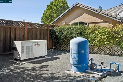 1869 Renee Way, Concord, CA 94521 - Photo 53