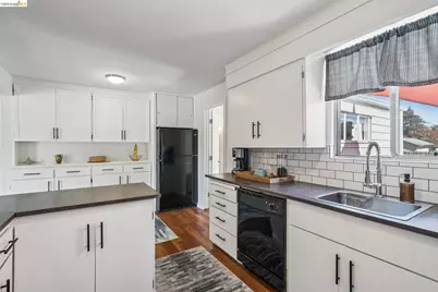 712 40th St, Richmond, CA 94805 - Photo 11