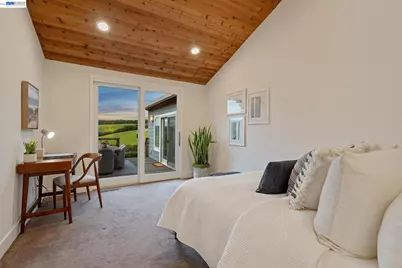 3146 Aylesbury Court, Castro Valley, CA 94546 - Photo 35