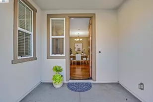 5216 Fioli Loop, San Ramon, CA 94582 - Photo 3