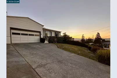 325 Landfair Ave, San Mateo, CA 94403 - Photo 1