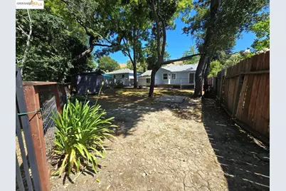 241 Humboldt St, San Rafael, CA 94901 - Photo 29