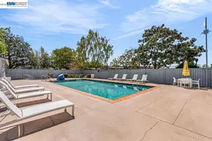 1438 Buckingham Way, Hayward, CA 94544 - Photo 39