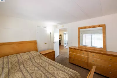 1438 Buckingham Way, Hayward, CA 94544 - Photo 21