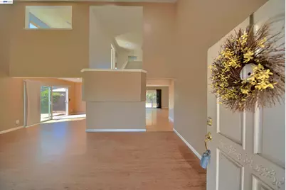 1425 Forest Dr, Turlock, CA 95380 - Photo 3