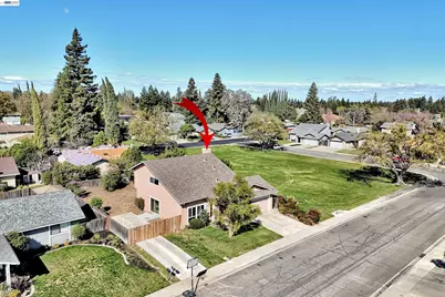 1425 Forest Dr, Turlock, CA 95380 - Photo 43