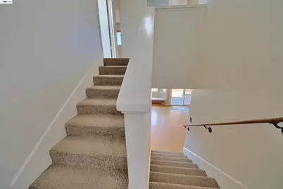 1425 Forest Dr, Turlock, CA 95380 - Photo 17