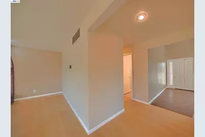 1425 Forest Dr, Turlock, CA 95380 - Photo 9