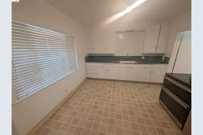 2353 83rd Ave, Oakland, CA 94605 - Photo 23