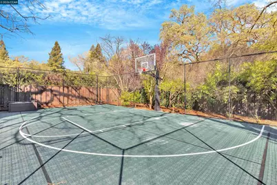 942 Raintree Pl, Lafayette, CA 94549 - Photo 47