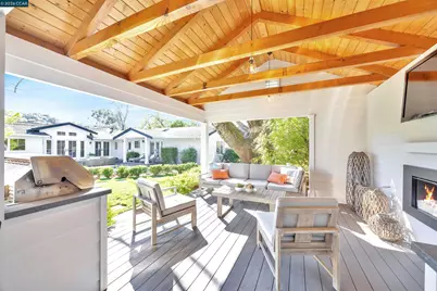 942 Raintree Pl, Lafayette, CA 94549 - Photo 39