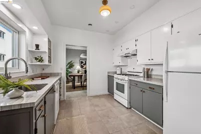 1519 Oxford St #E, Berkeley, CA 94709 - Photo 9