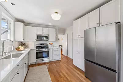 4610 San Sebastian Avenue, Oakland, CA 94602 - Photo 19