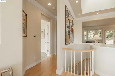 51 Seminary Cove Dr, Mill Valley, CA 94941 - Photo 23