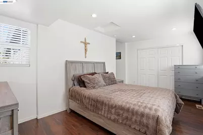 1954 87th Ave, Oakland, CA 94621 - Photo 23