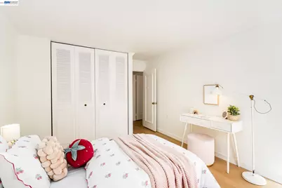 6558 Lucas Ave #202, Oakland, CA 94611 - Photo 21