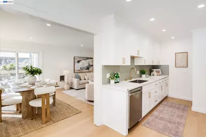 6558 Lucas Ave #202, Oakland, CA 94611 - Photo 11