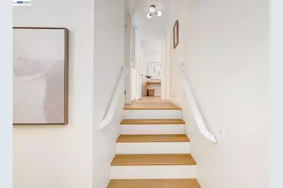 6558 Lucas Ave #202, Oakland, CA 94611 - Photo 17