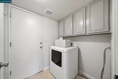 2400 Merion Ct, Fairfield, CA 94534 - Photo 23