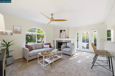 2400 Merion Ct, Fairfield, CA 94534 - Photo 17