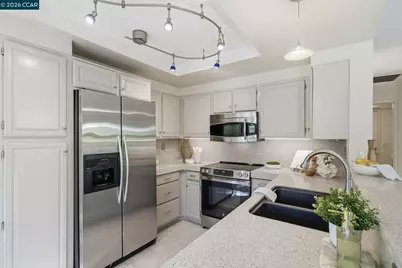 2400 Merion Ct, Fairfield, CA 94534 - Photo 15
