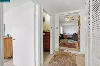 1990 Sunshine Dr, Concord, CA 94520 - Photo 9