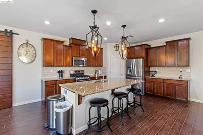 2469 Talaria Dr, Oakley, CA 94561 - Photo 13